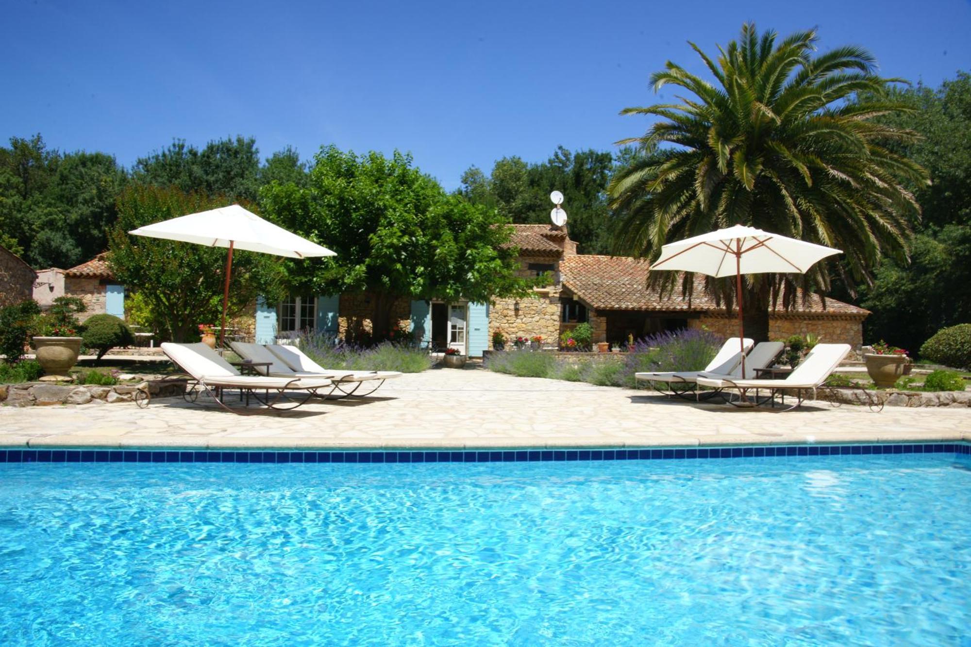 La Pierrerie Hotel Grimaud Exterior photo