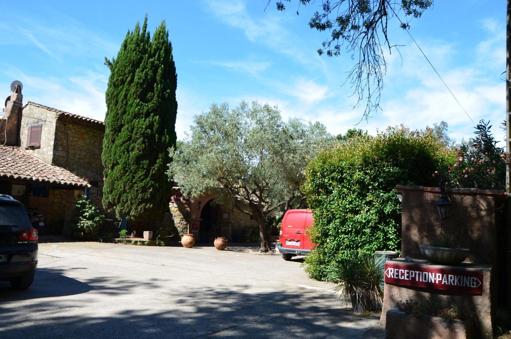 La Pierrerie Hotel Grimaud Exterior photo